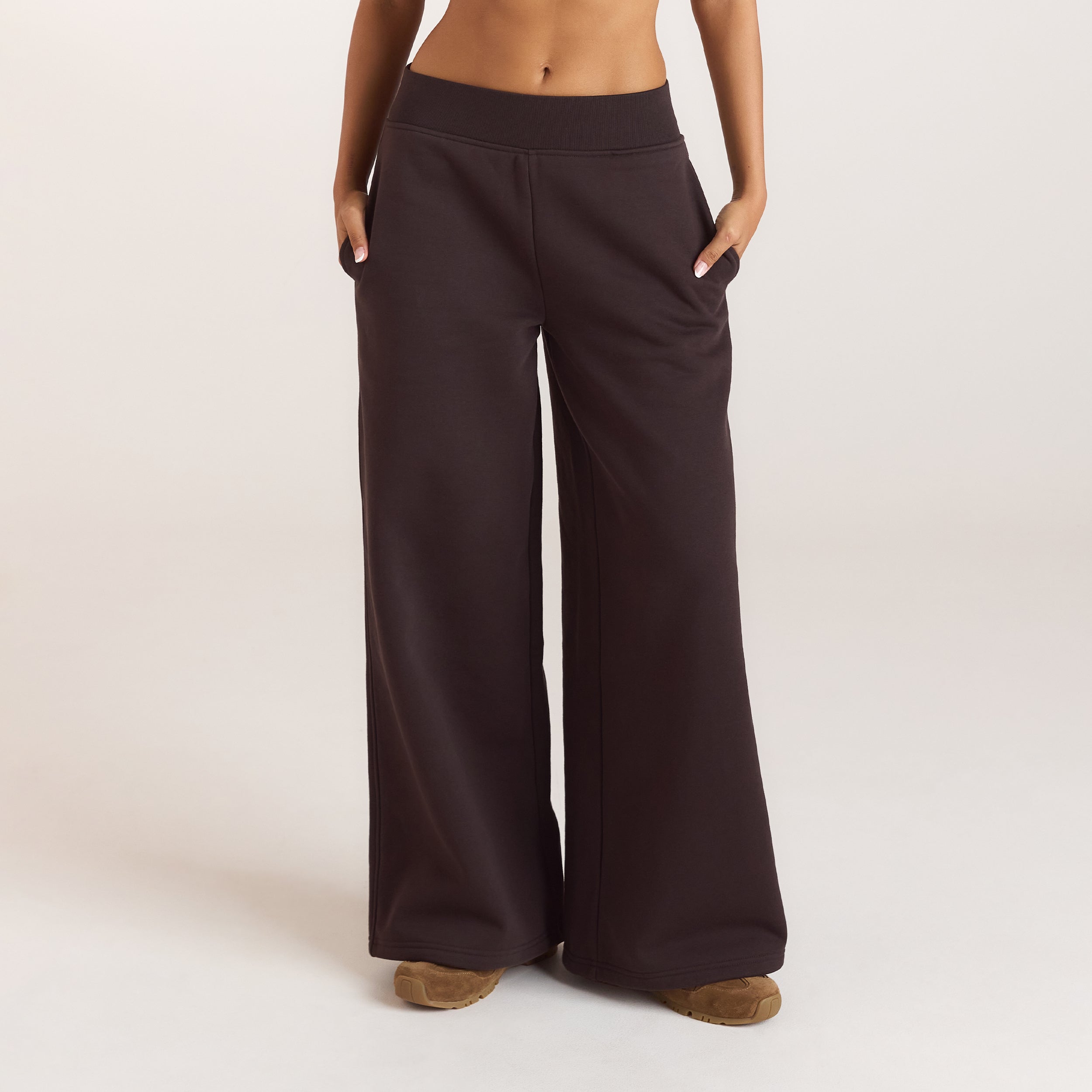 Straight-Leg Joggers - Dark Chocolate